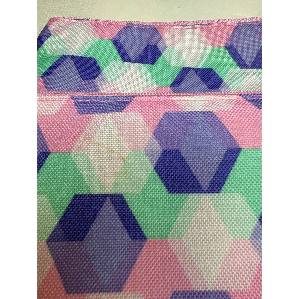 Clinique Cosmetic Bags Set of 3 Multicolored‎ Lined Zip Geometric Print Travel